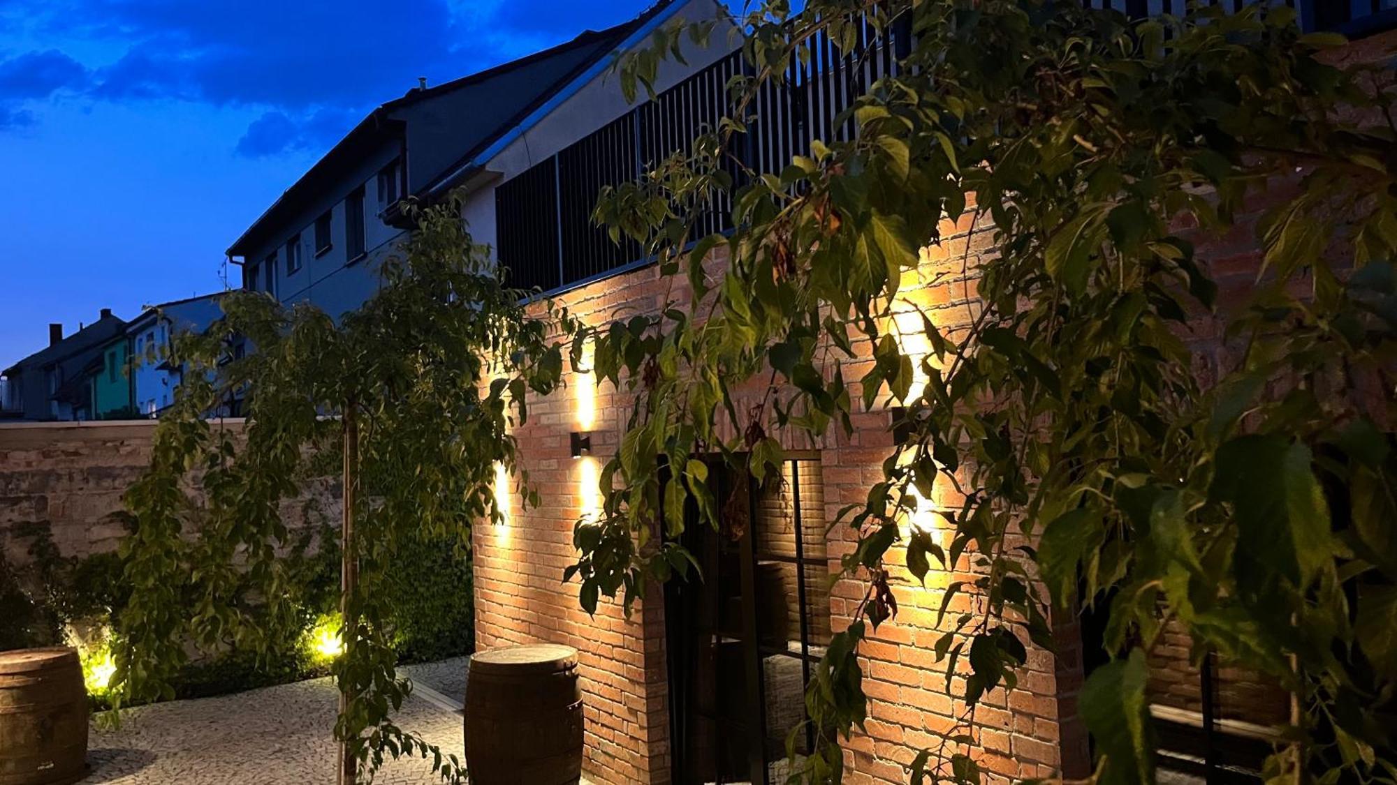 Bydlit Cz Appartement Brno Buitenkant foto